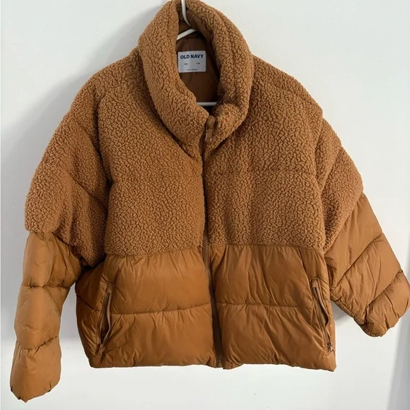 Old Navy Puffer Jacket - Picture 3 of 5